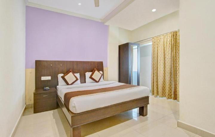 Blossoms Room The Plaza-Luxury Collection- Lakdikapul Hyderabad Ngoại thất bức ảnh