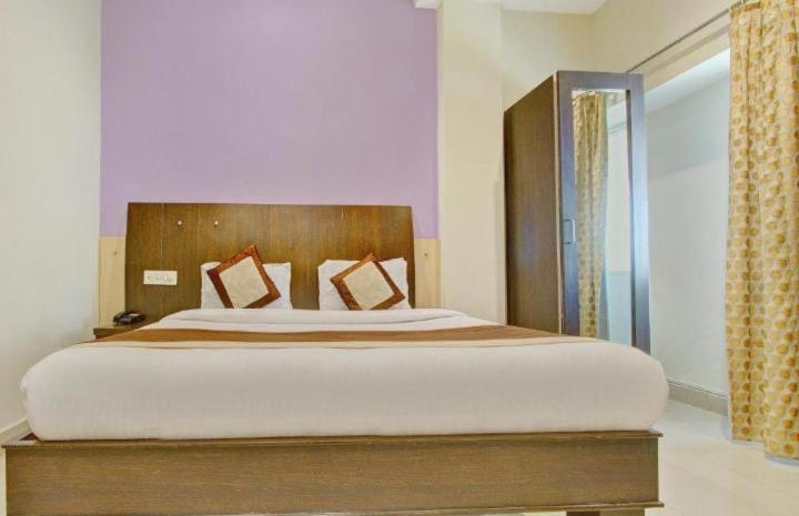 Blossoms Room The Plaza-Luxury Collection- Lakdikapul Hyderabad Ngoại thất bức ảnh