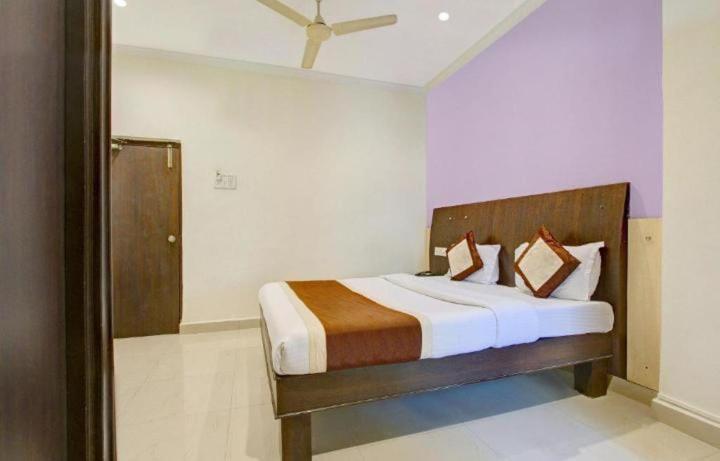 Blossoms Room The Plaza-Luxury Collection- Lakdikapul Hyderabad Ngoại thất bức ảnh